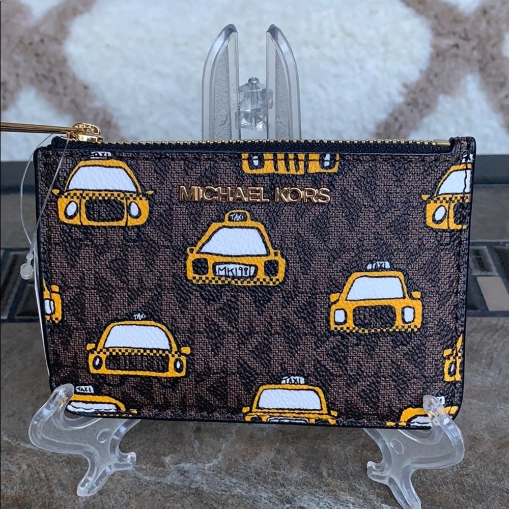 NEW YORK CITY Jet Set Travel Sm TZ Coinpouch - Picture 8 of 16